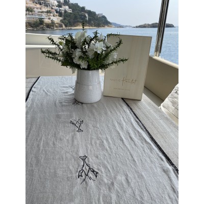 copy of Chemin de Table Blanc