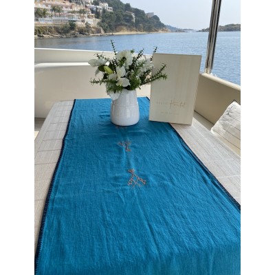 copy of Chemin de Table Blanc