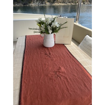 copy of Chemin de Table Blanc