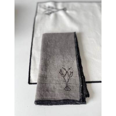 copy of Chemin de Table Blanc